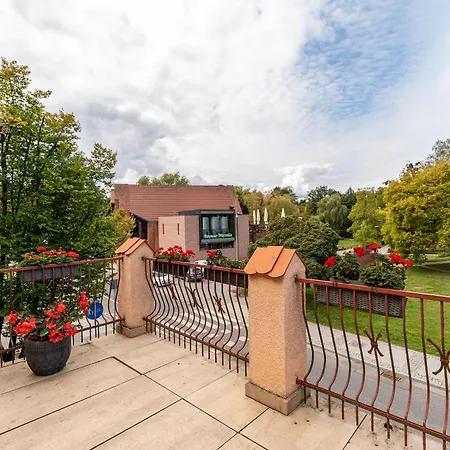 Pod Zamkiem Olsztyn (Warmian-Masurian)