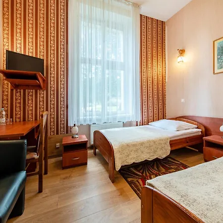 Hotel Pod Zamkiem Olsztyn (Warmian-Masurian)